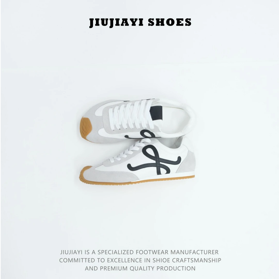 东莞原产歪头系列拼色阿甘鞋复古休闲时尚百搭简约平底板鞋休闲鞋