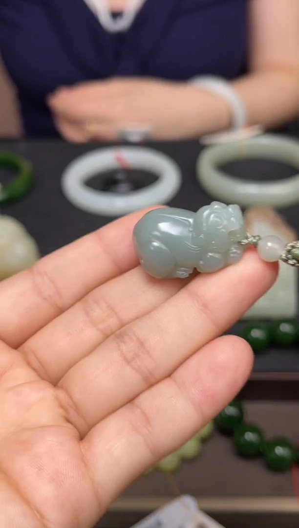 吊坠(不含链)未镶嵌和田玉吐拉牧场 貔貅9009349