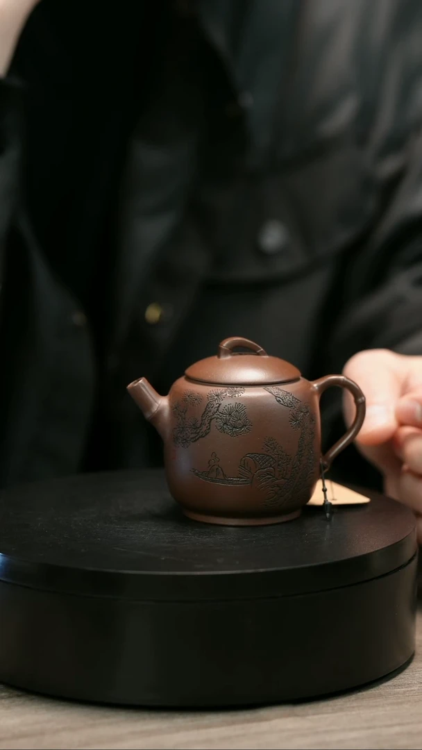 茶壶紫砂林*哥H1500周卓琴刻绘竹瓜