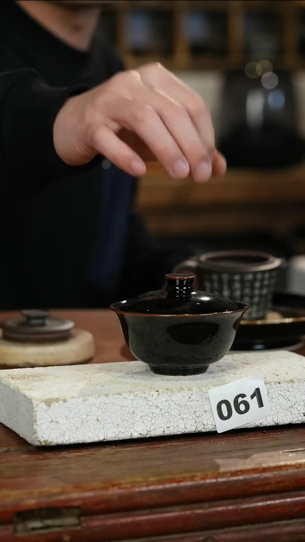 瓷片标题标题标题标题