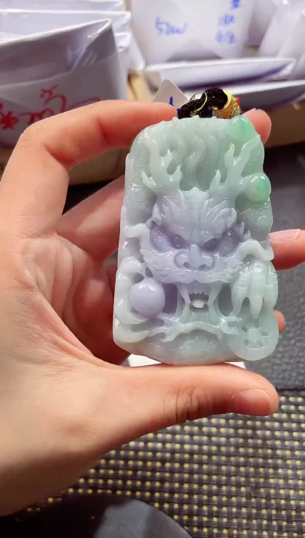 颈饰未镶嵌翡翠000111