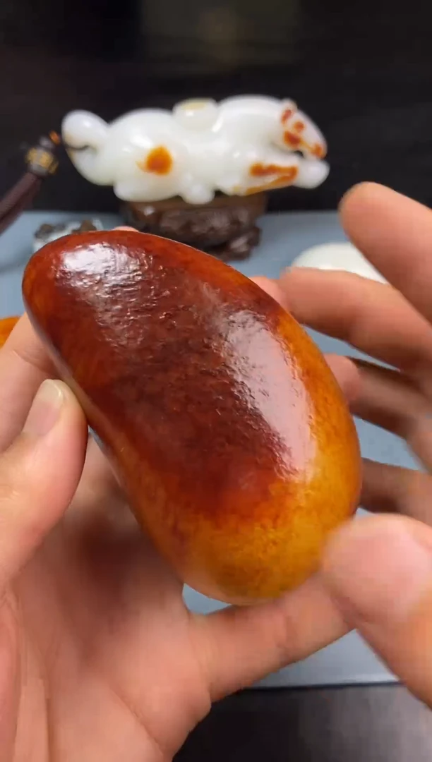 和田玉未镶嵌把件1