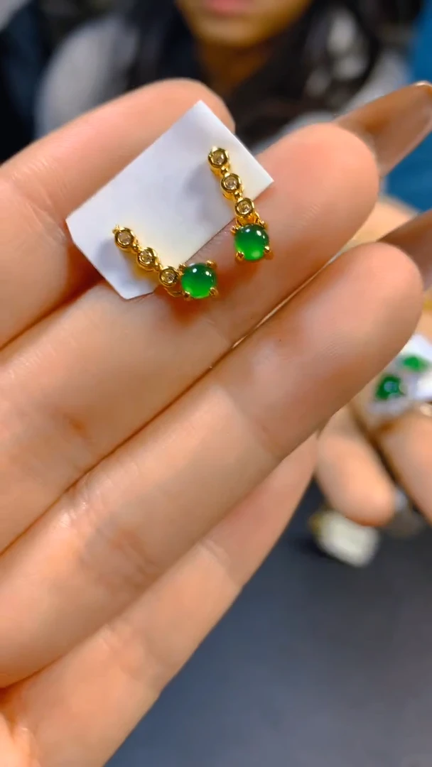 【闪购商品】翡翠耳饰未镶嵌0800073944多样性发一