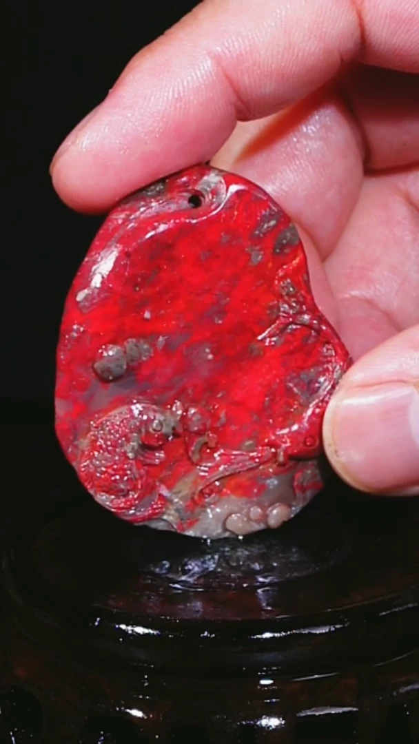 鸡血石昌化鸡血石