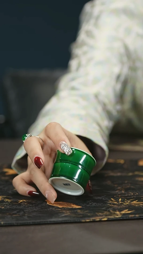 【闪购商品】瓷唐里郎窑绿小单杯