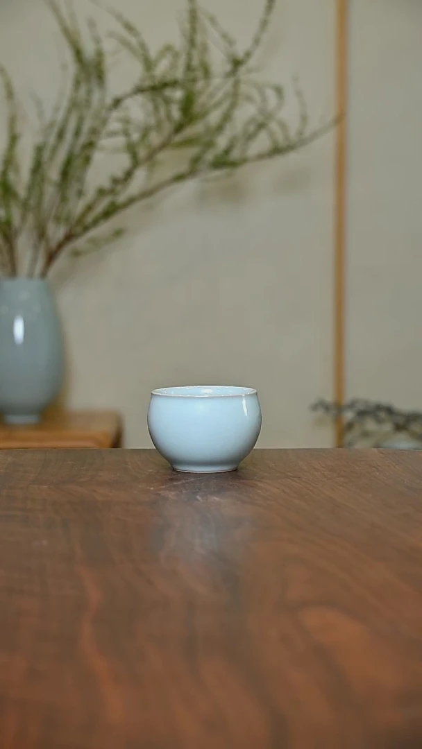 缸杯 天青 微瑕 朱家汝窑款