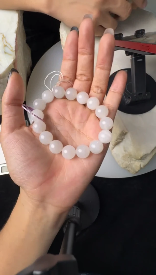 手串未镶嵌和田玉手串