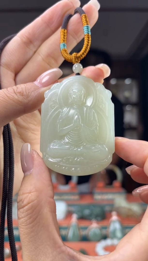 颈饰未镶嵌和田玉佩佩猪 狗