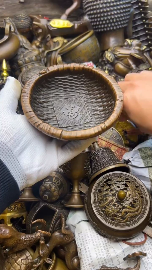 精美铜器，点击下单