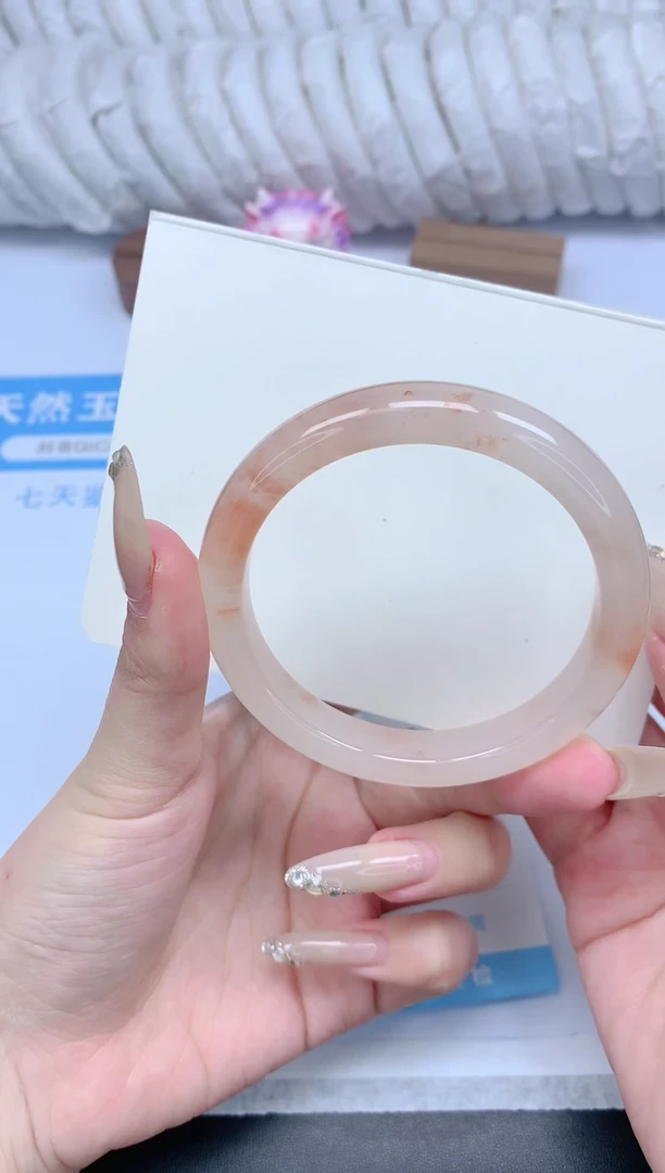 石英质玉手镯未镶嵌K112-57.6