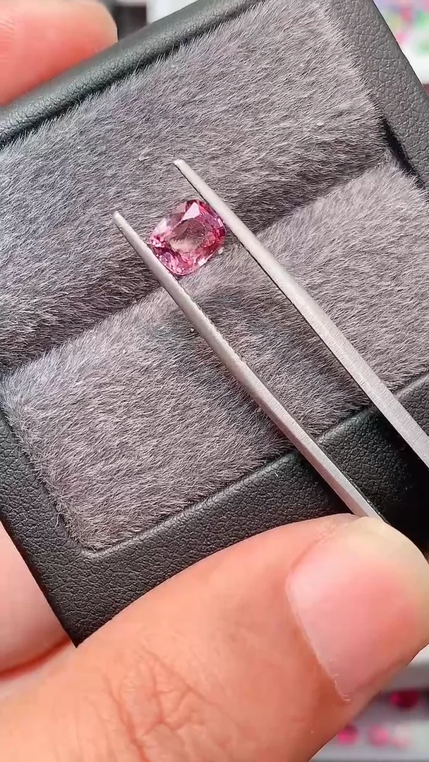 【闪购商品】尖晶石裸石未镶嵌粉丝福利1.01