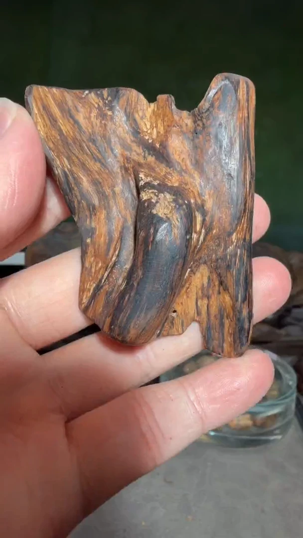 沉香吊坠多样性发一
