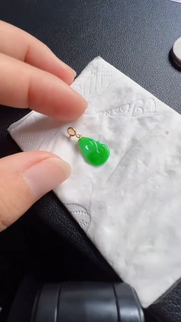 吊坠(不含链)18K金镶嵌翡翠468