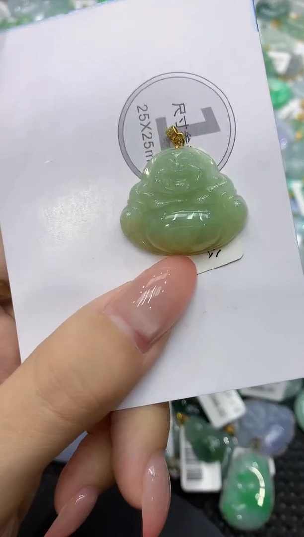 颈饰18K金镶嵌翡翠111111111111