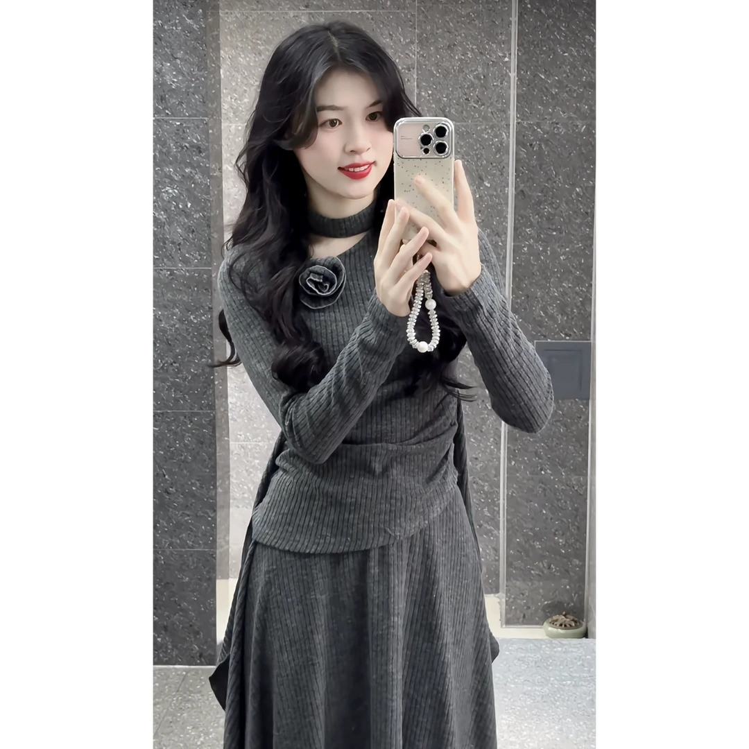 入秋一整套女装2024新款小香法式风挂脖气质灰色针织衫半身裙套装
