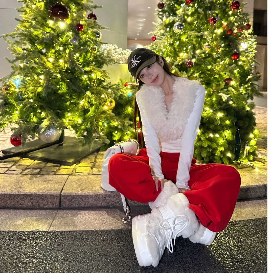 设计感复古毛领长袖T恤女秋季2025新款修身纯欲小众短款气质上衣