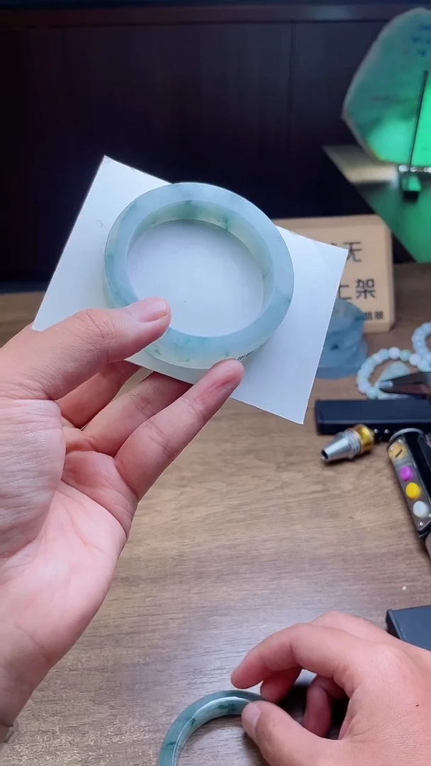 定制翡翠手镯未镶嵌蓝**郁定制