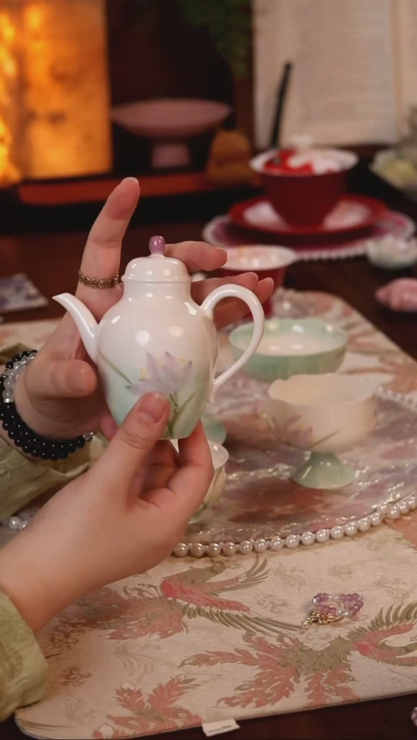 粉黛梦兰茶壶 哈哈哈哈