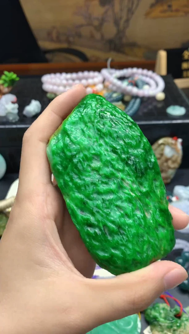 颈饰未镶嵌翡翠勇*天然A货翡翠
