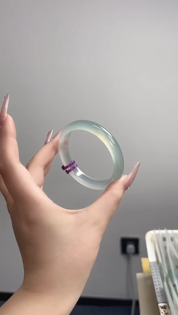 手镯玛瑙/玉髓未镶嵌56-57圈