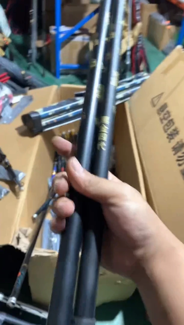 超网杆1根............