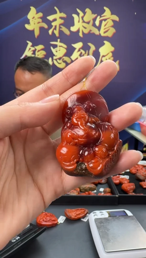 【闪购商品】南红玛瑙雕刻未镶嵌113ZB0118产品一个