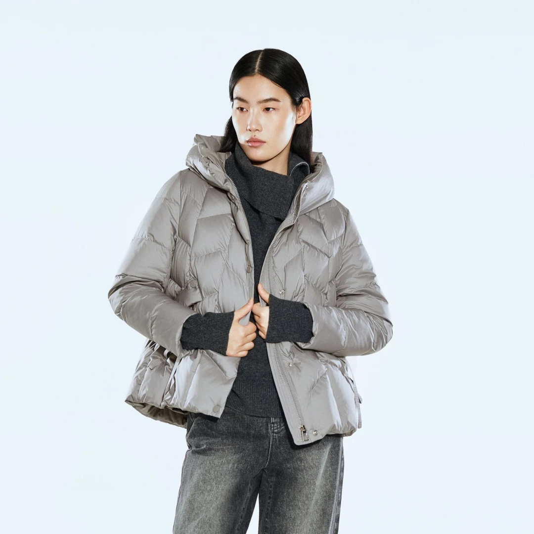 COVERINS2025年春季新款连帽加厚羽绒服女士保暖款CC35308018