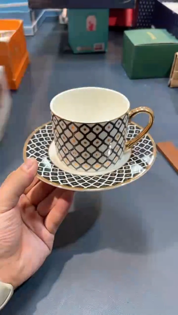 【闪购商品】碗F847全场正品，京东包邮
