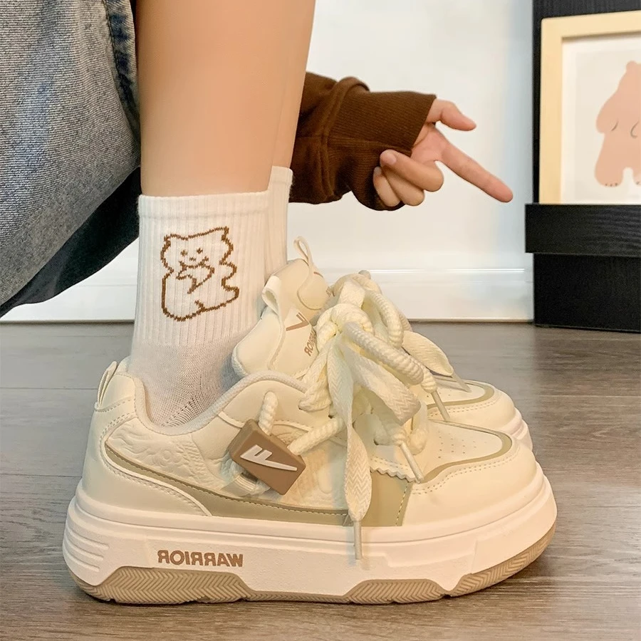 回力鞋子女款秋季2025新款百搭爆款板鞋小众不撞款小白鞋女配裙子