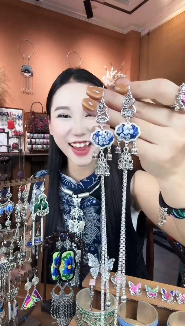 刺绣纯手工民族风耳环