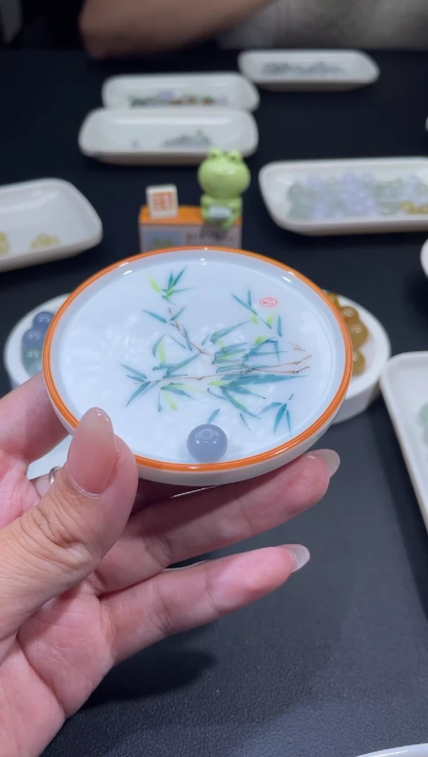 颈饰未镶嵌翡翠郭*培翡翠净货