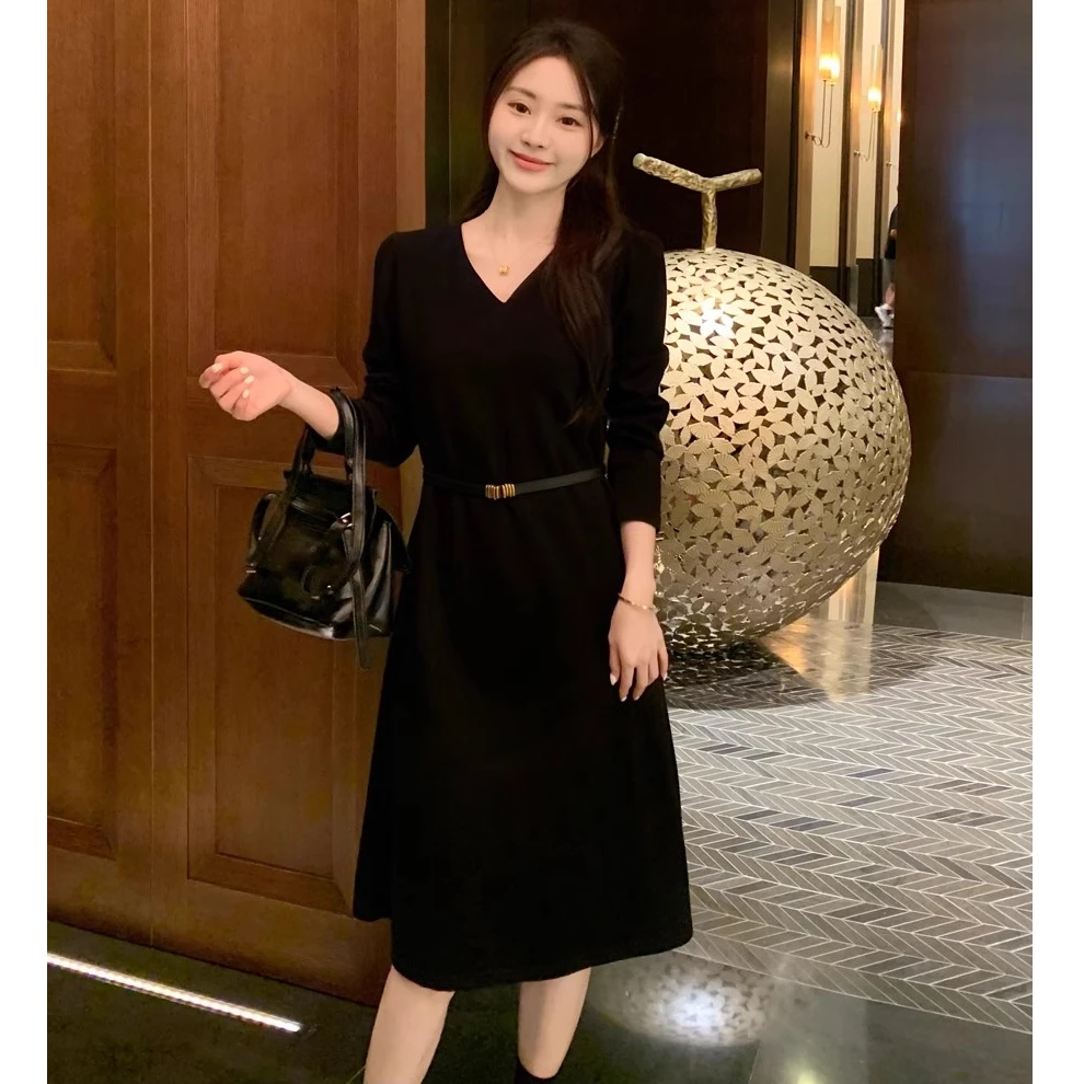 法式赫本风小黑裙显瘦气质优雅V领收腰连衣裙 赠腰带#8806