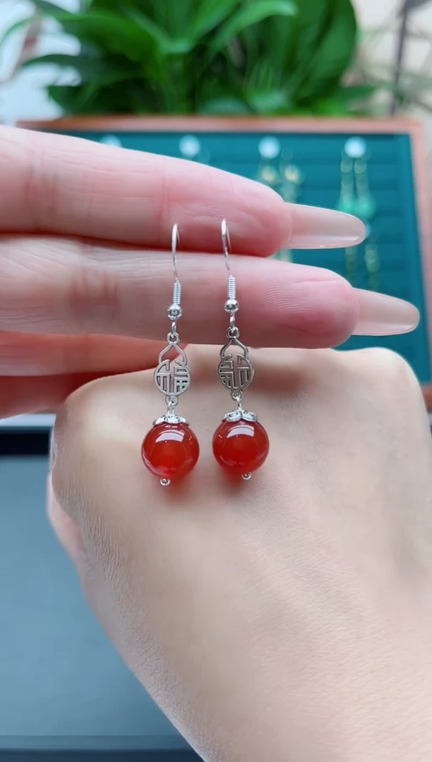 【闪购商品】南红玛瑙耳饰银S925镶嵌333