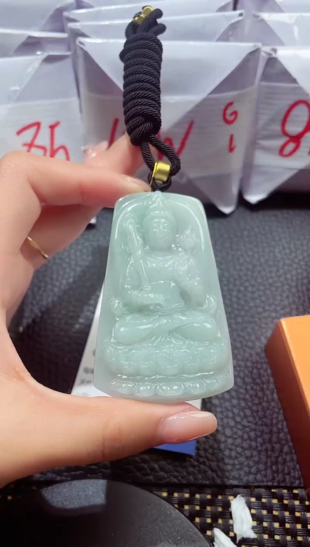 颈饰未镶嵌翡翠94