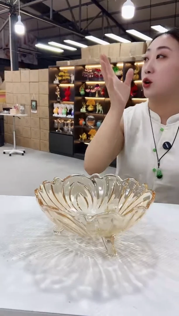 金色三足果斗一个