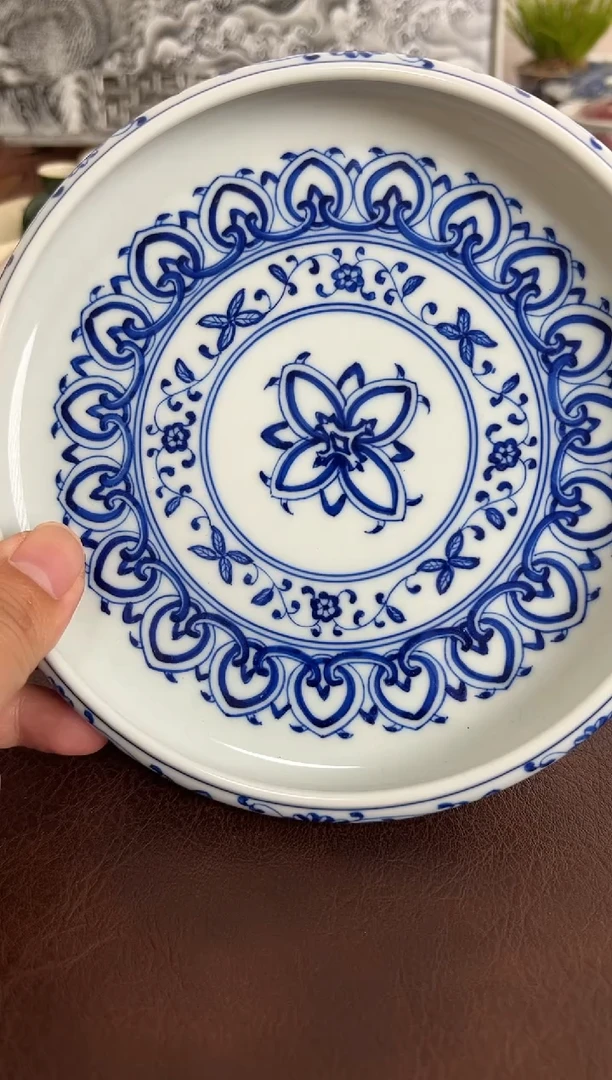 照夜白青花宝象壶承