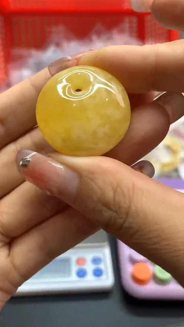 未镶嵌琥珀珠宝奇石1210