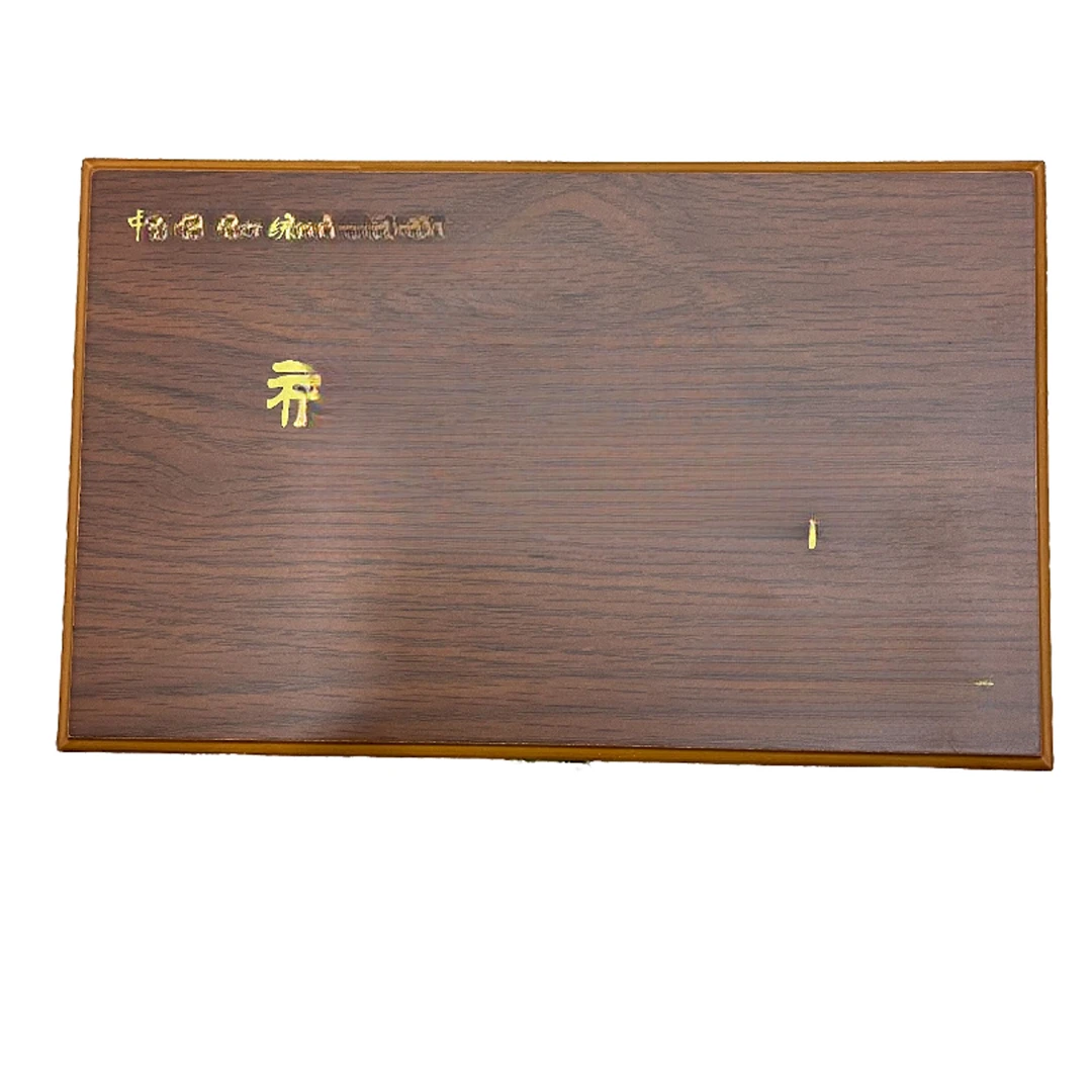 珐琅精美车饰香薰摆件