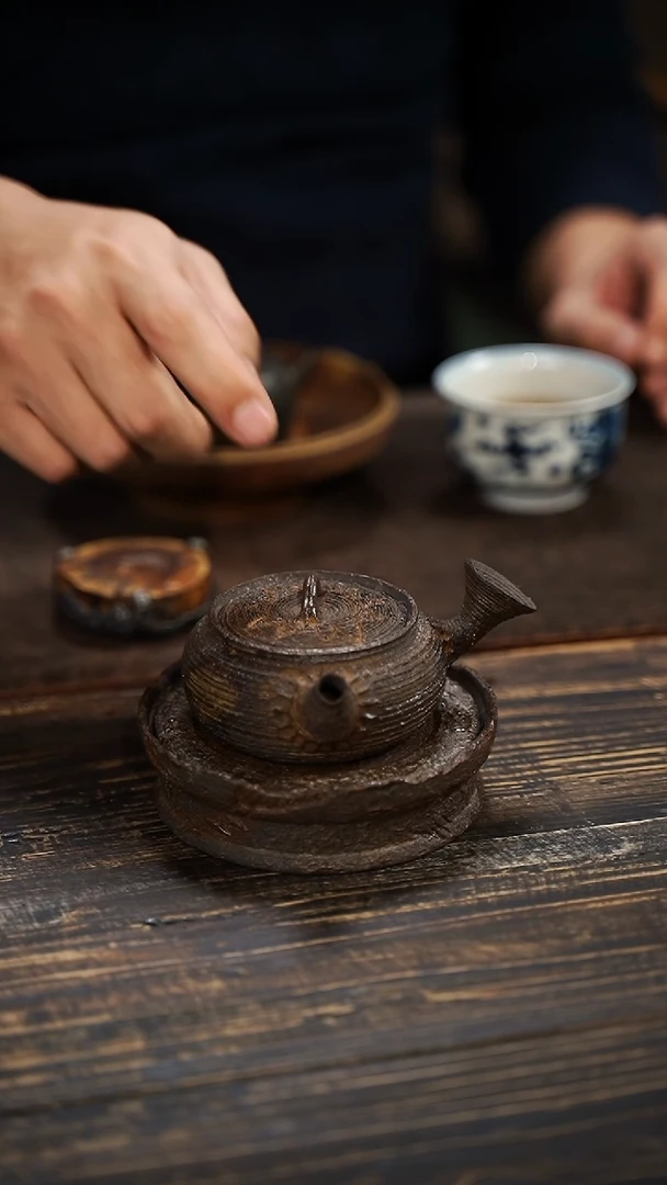全手工制作 重工 南蛮 重肌理 蜂窝底 侧把壶 120cc
