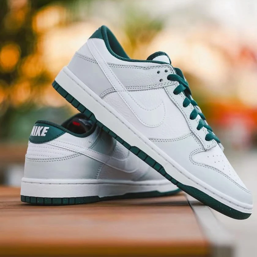 NIKE/耐克Dunk 低帮舒适百搭复古潮流板鞋男款 白灰绿 HF2874-001