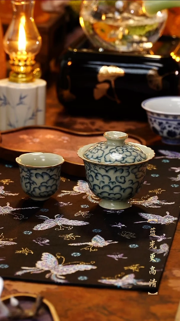 【闪购商品】祥云花口一盖碗一杯---1套