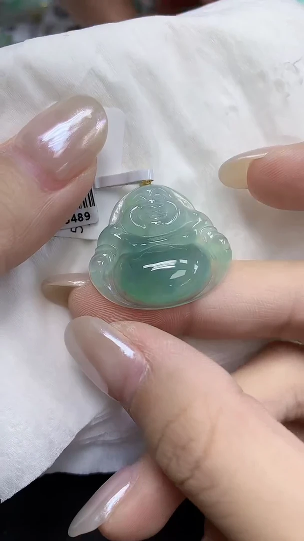 翡翠18K金镶嵌颈饰天然缅甸翡翠A货
