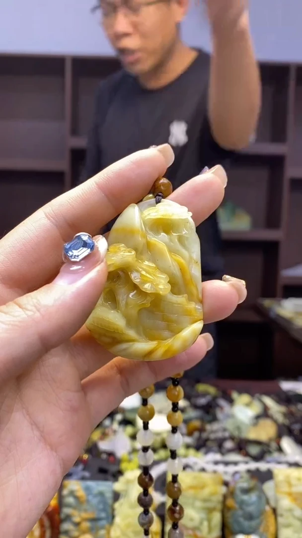 未镶嵌岫玉挂件