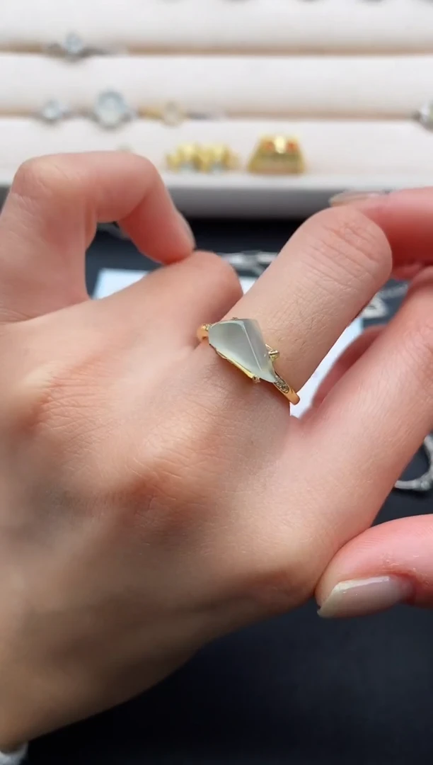 银S925镶嵌戒指翡翠444444+2