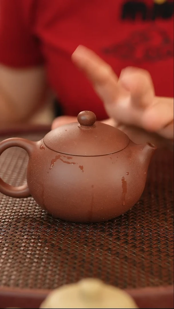 茶壶紫砂西施 紫泥 微瑕 宽口 220cc