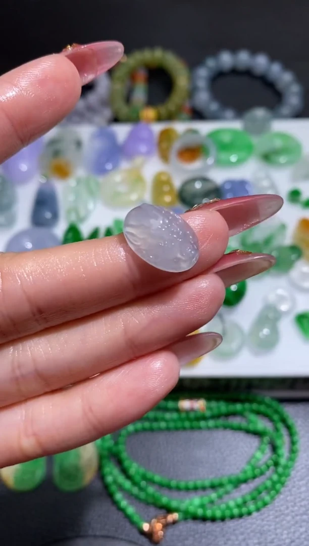 未镶嵌定制翡翠翡翠毛货~