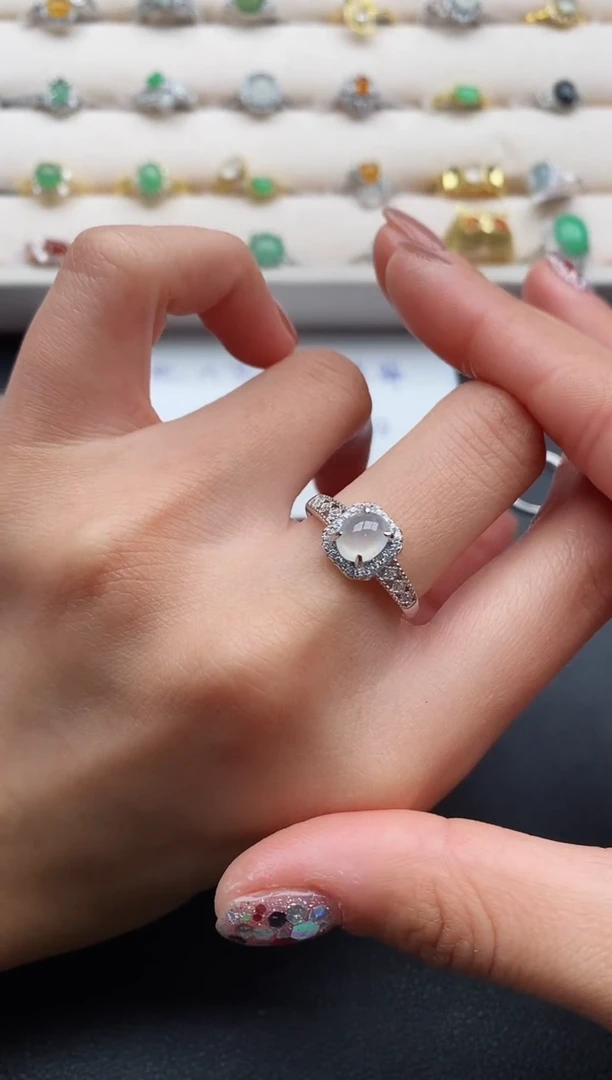 银S925镶嵌戒指翡翠66666666+1