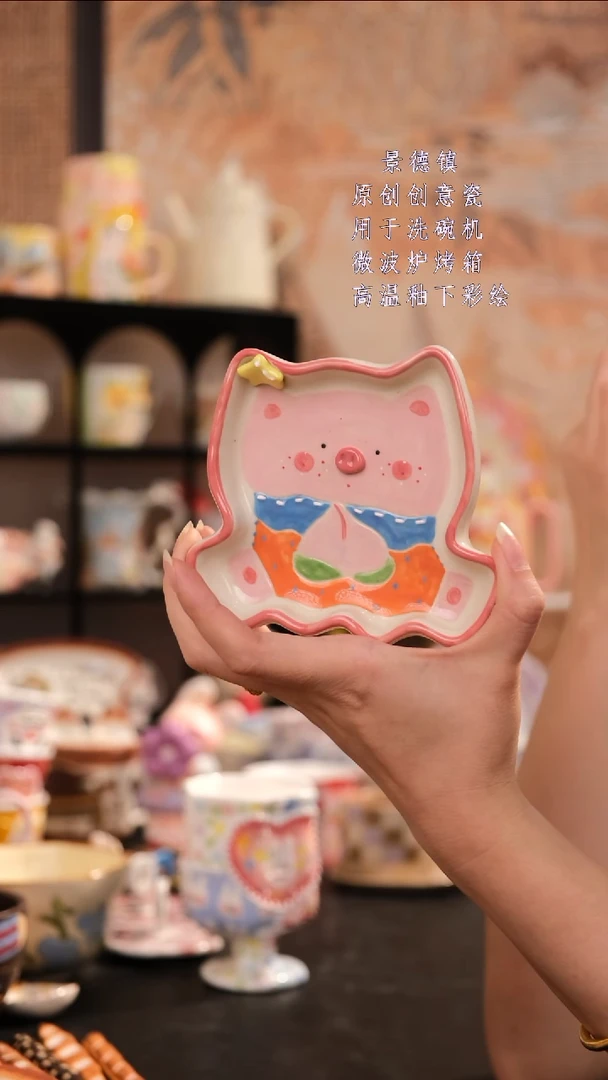 摆件景德镇手工手绘设计师款