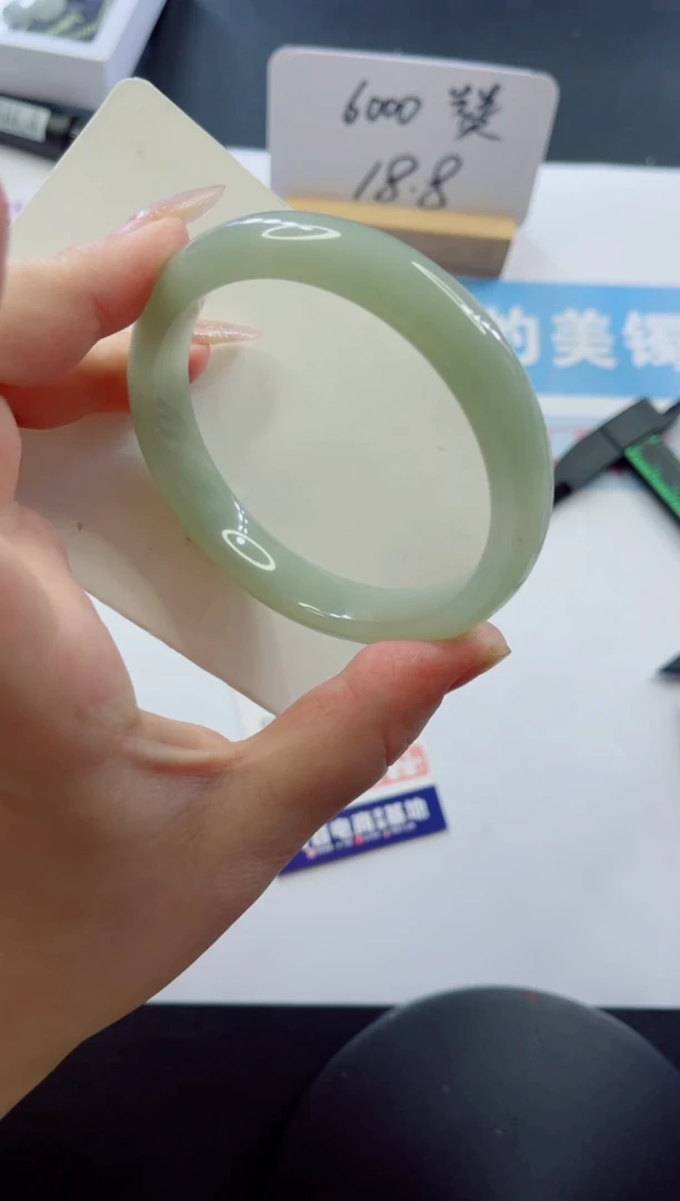 未镶嵌手镯石英质玉多样性发货A57-62