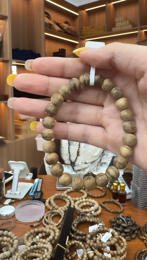 沉香手串达拉干虎斑纹圆珠手串卡9